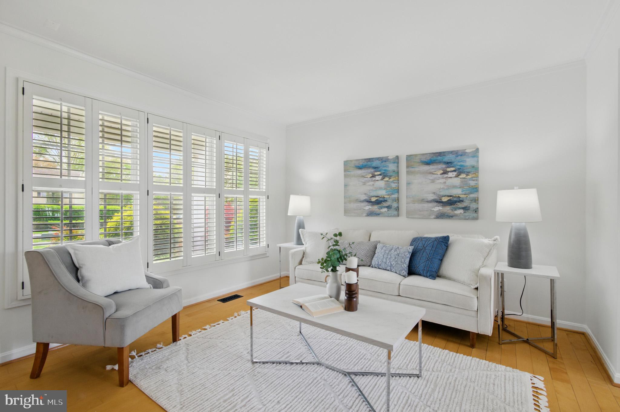 GLENMONT - Residential