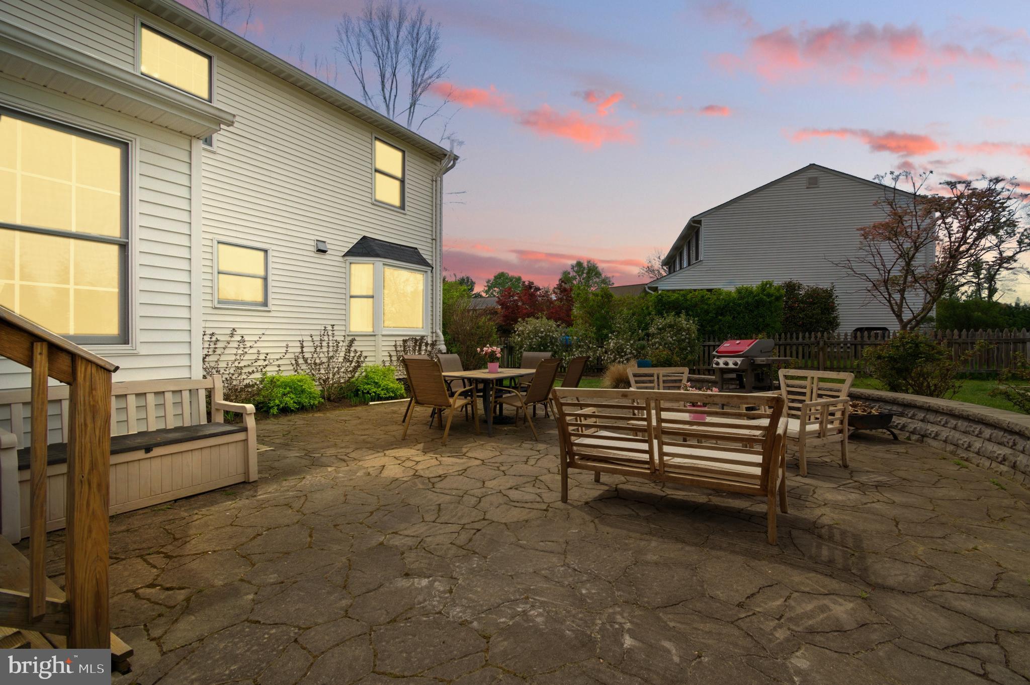 GLENMONT - Residential