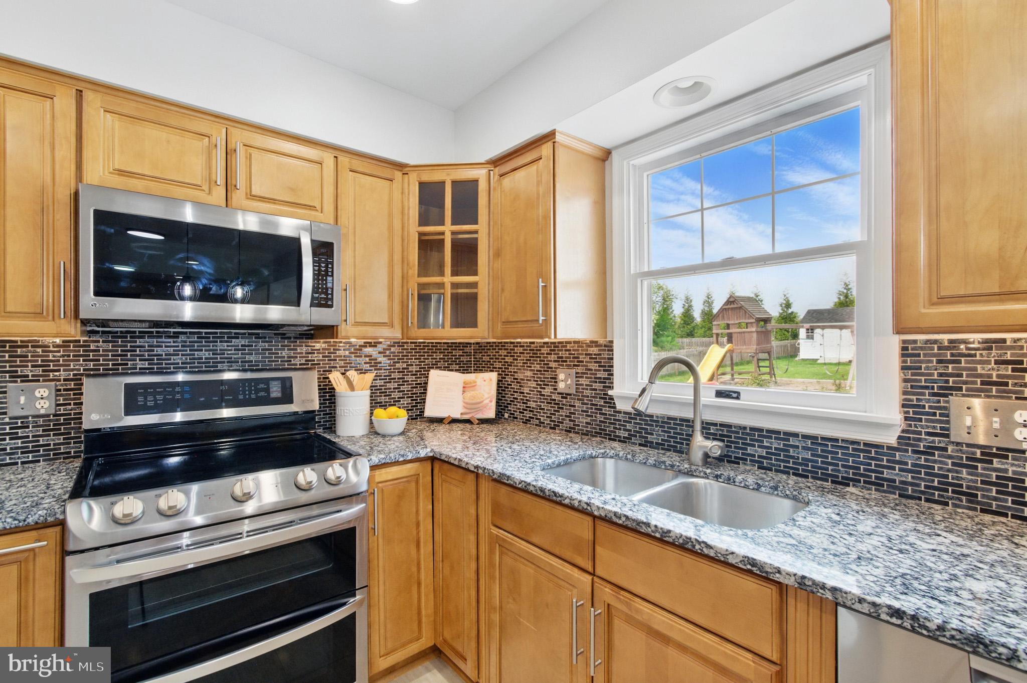 GLENMONT - Residential