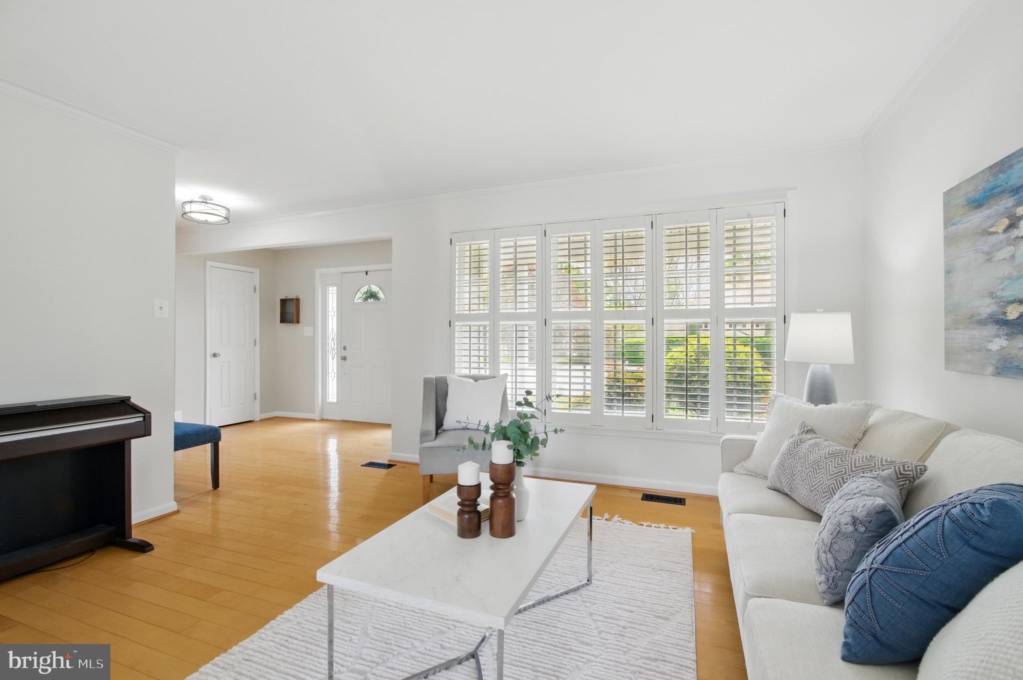 GLENMONT - Residential