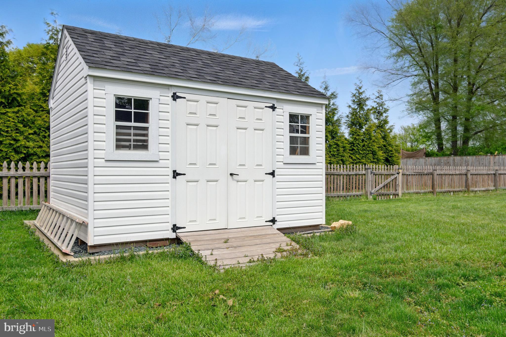 GLENMONT - Residential