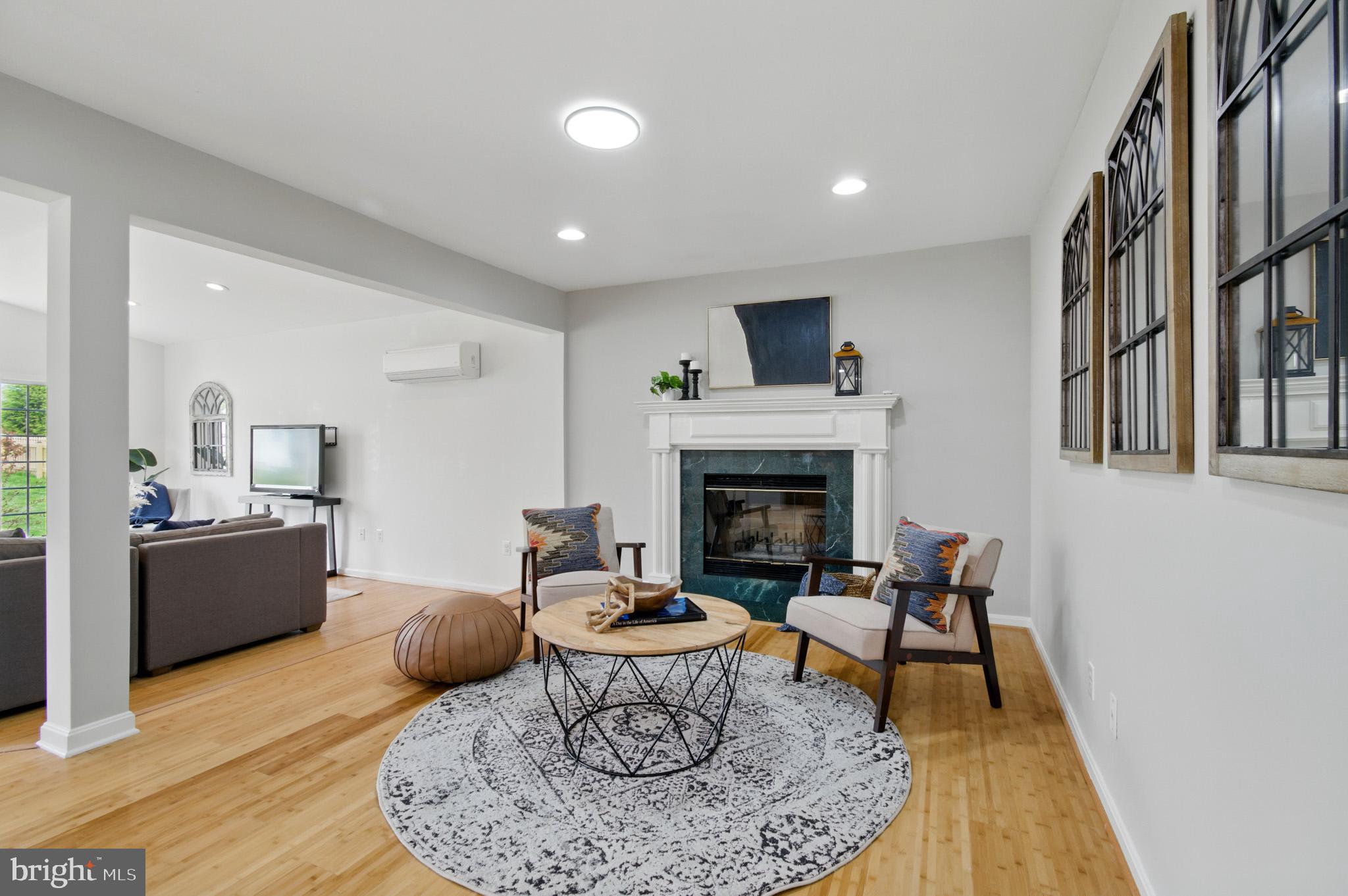 GLENMONT - Residential