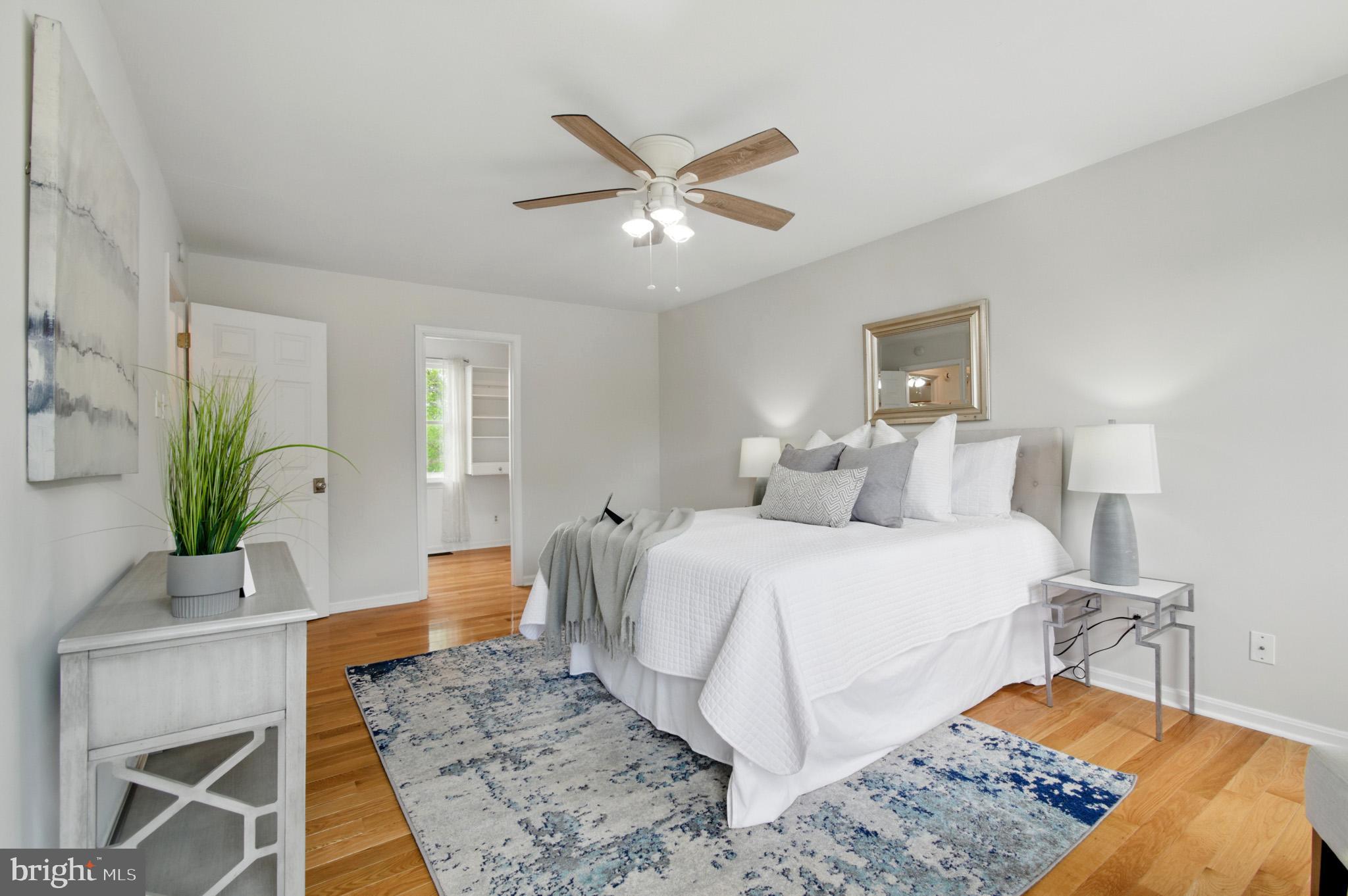 GLENMONT - Residential