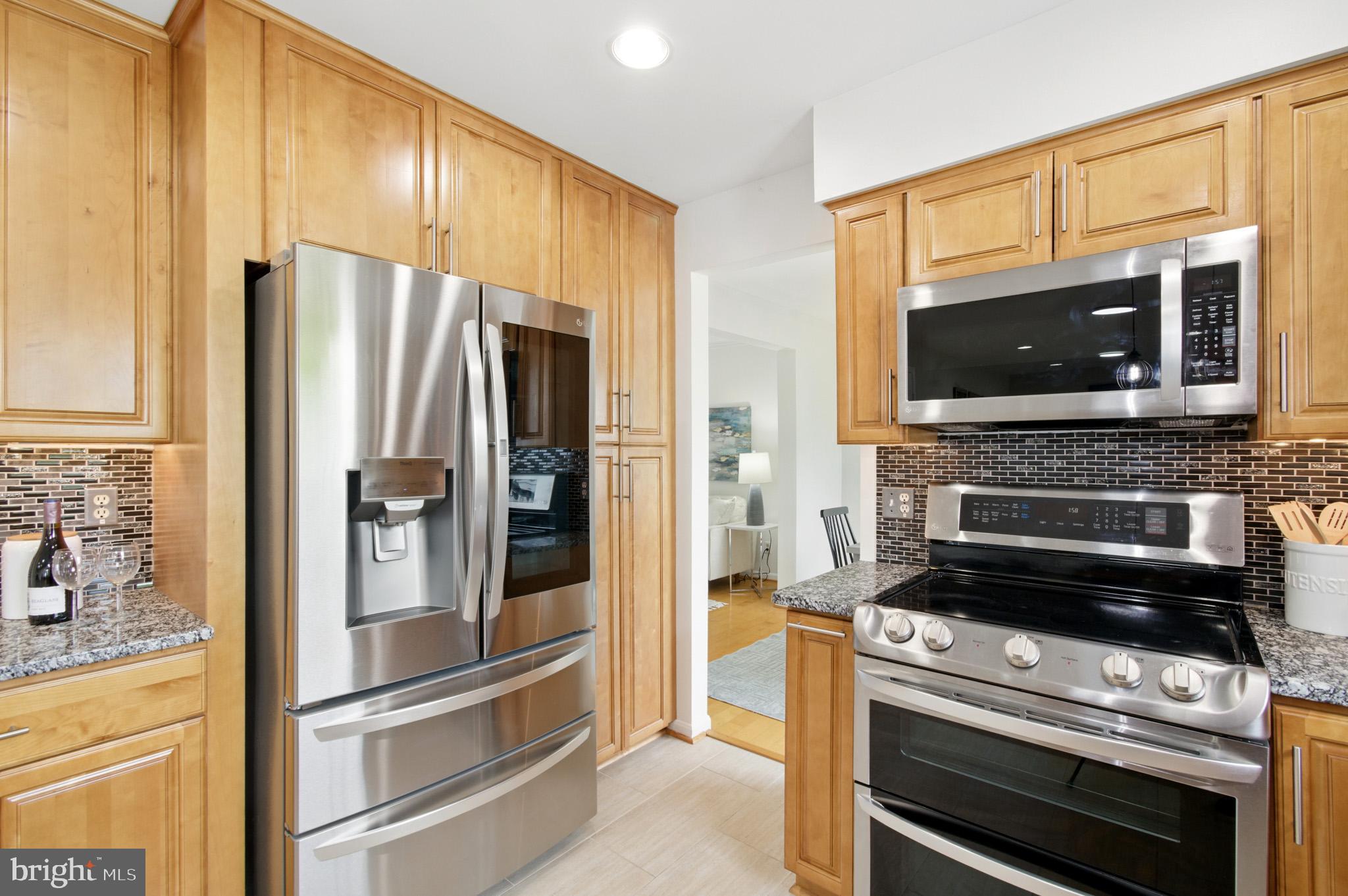 GLENMONT - Residential