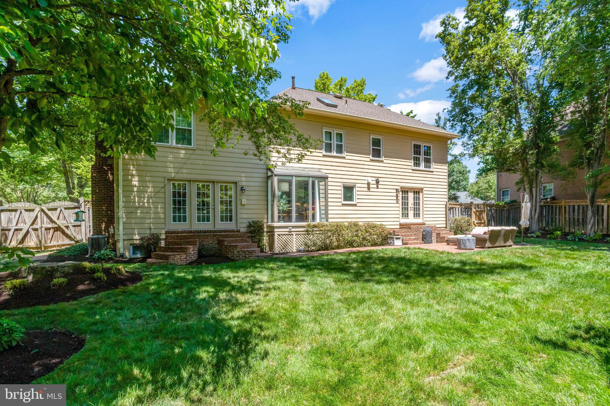 4305 SHERIDANS POINT COURT
