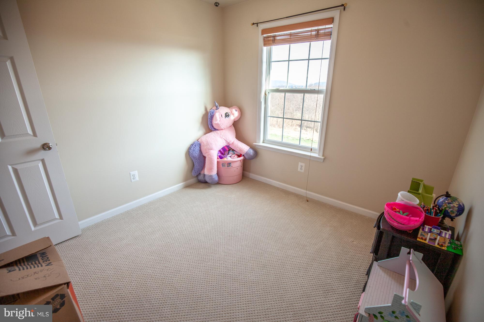 LAKELAND PLACE - Residential Lease