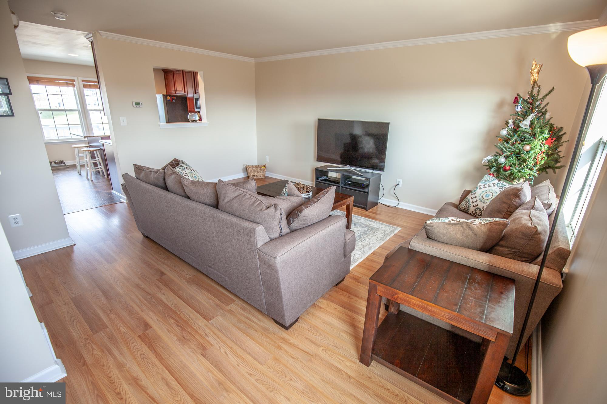 LAKELAND PLACE - Residential Lease