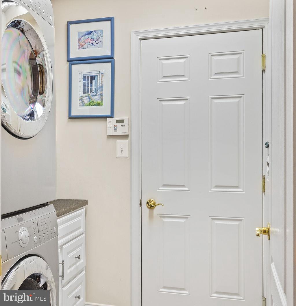 SYMPHONY VILLAGE AT CENTREVILLE - Residential