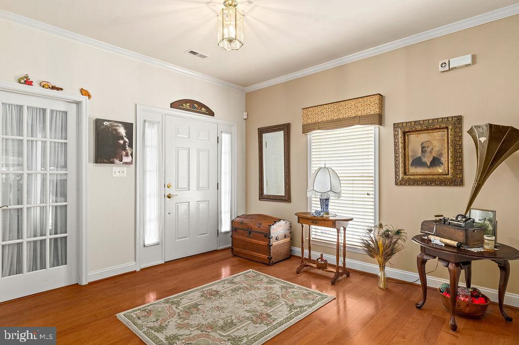 SYMPHONY VILLAGE AT CENTREVILLE - Residential