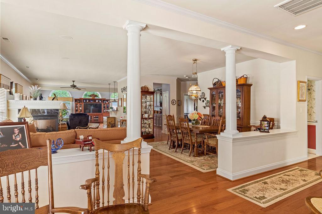 SYMPHONY VILLAGE AT CENTREVILLE - Residential