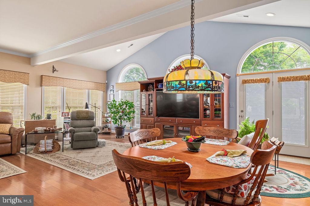 SYMPHONY VILLAGE AT CENTREVILLE - Residential