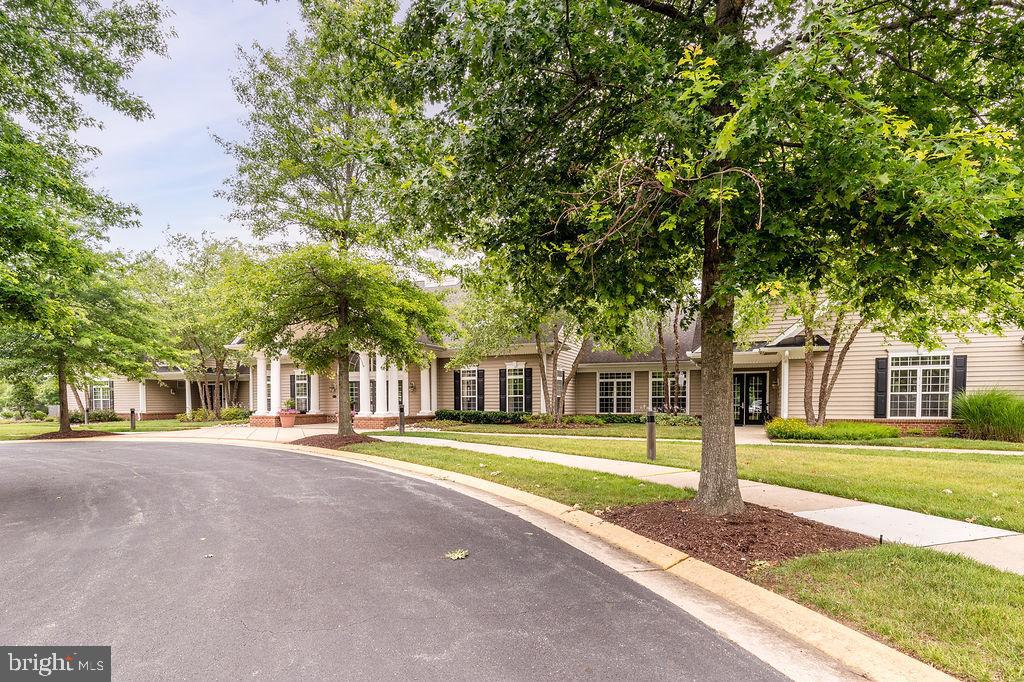 SYMPHONY VILLAGE AT CENTREVILLE - Residential