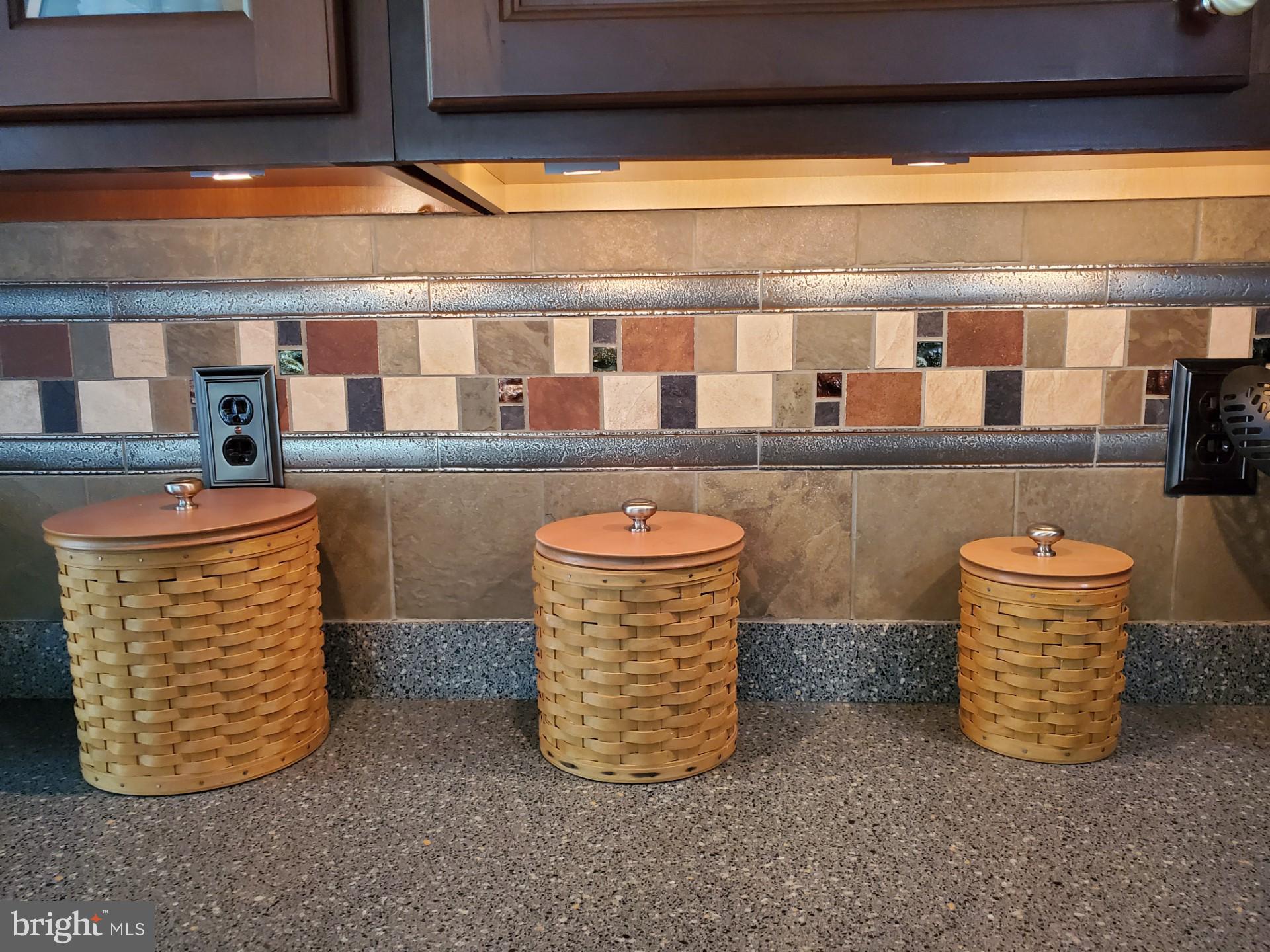 SYMPHONY VILLAGE AT CENTREVILLE - Residential