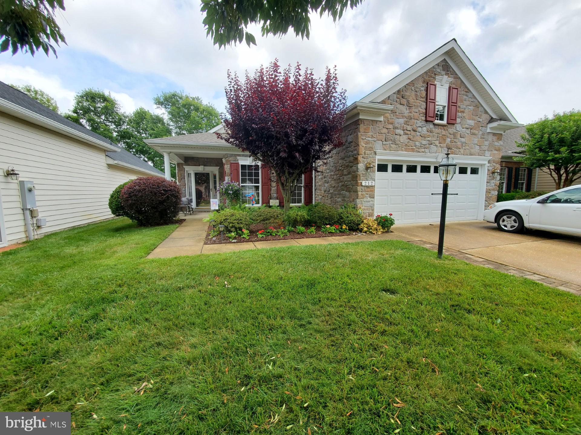 SYMPHONY VILLAGE AT CENTREVILLE - Residential