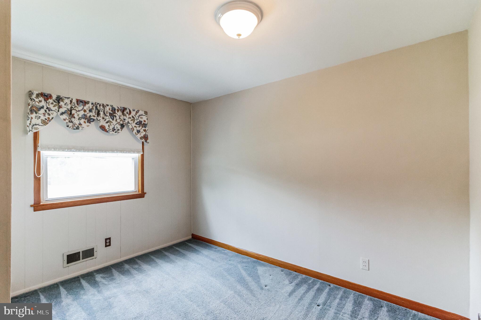 ALPINE GARDENS - Residential