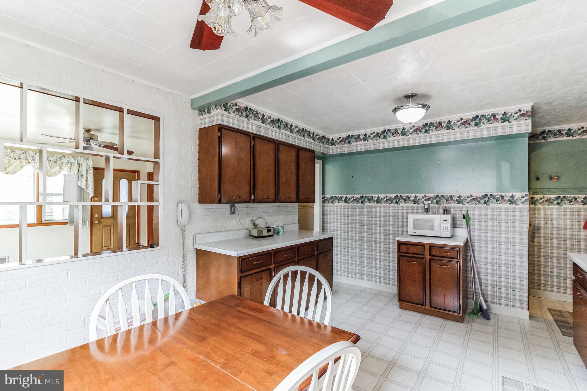 ALPINE GARDENS - Residential