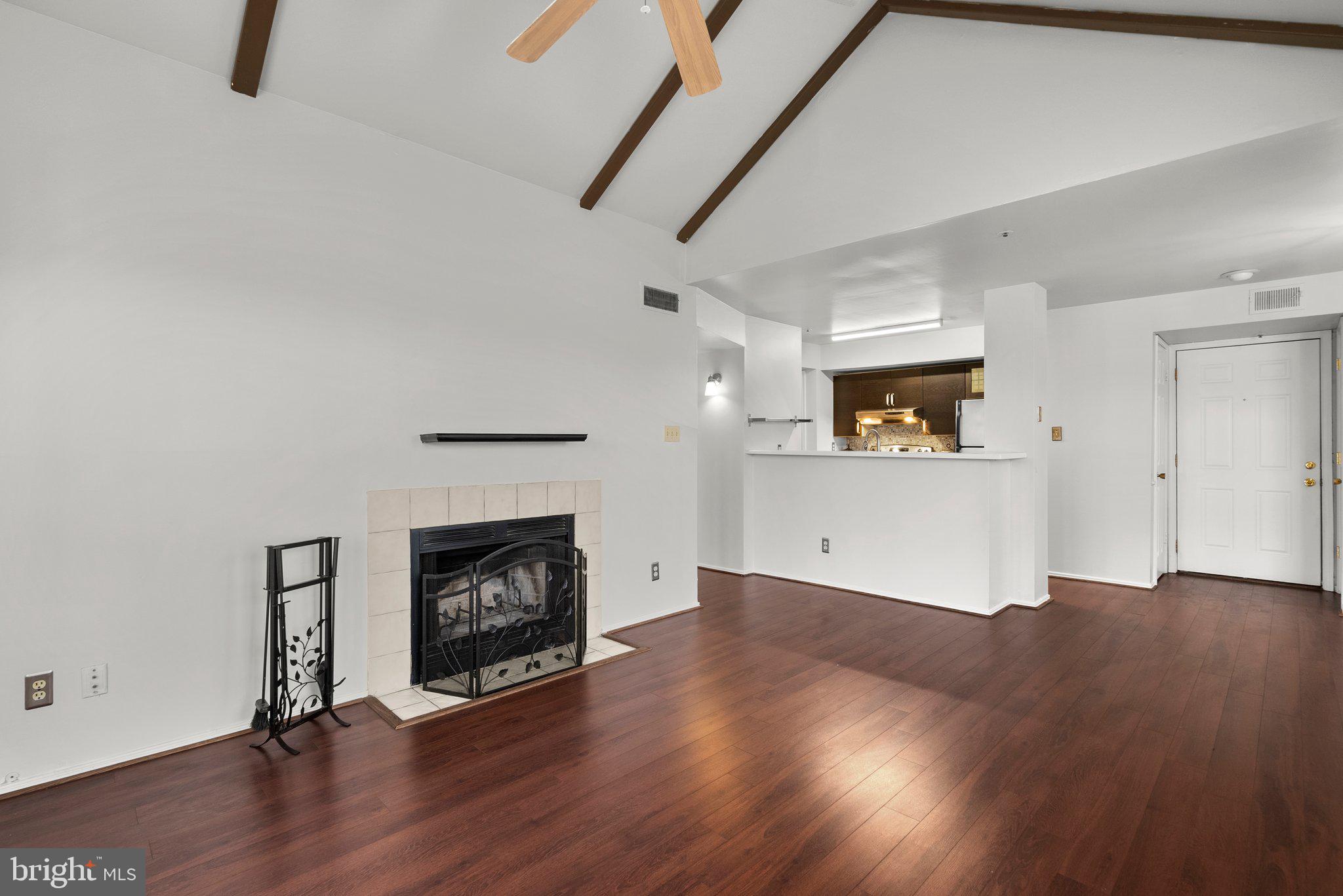 LORDS LANDING - Residential