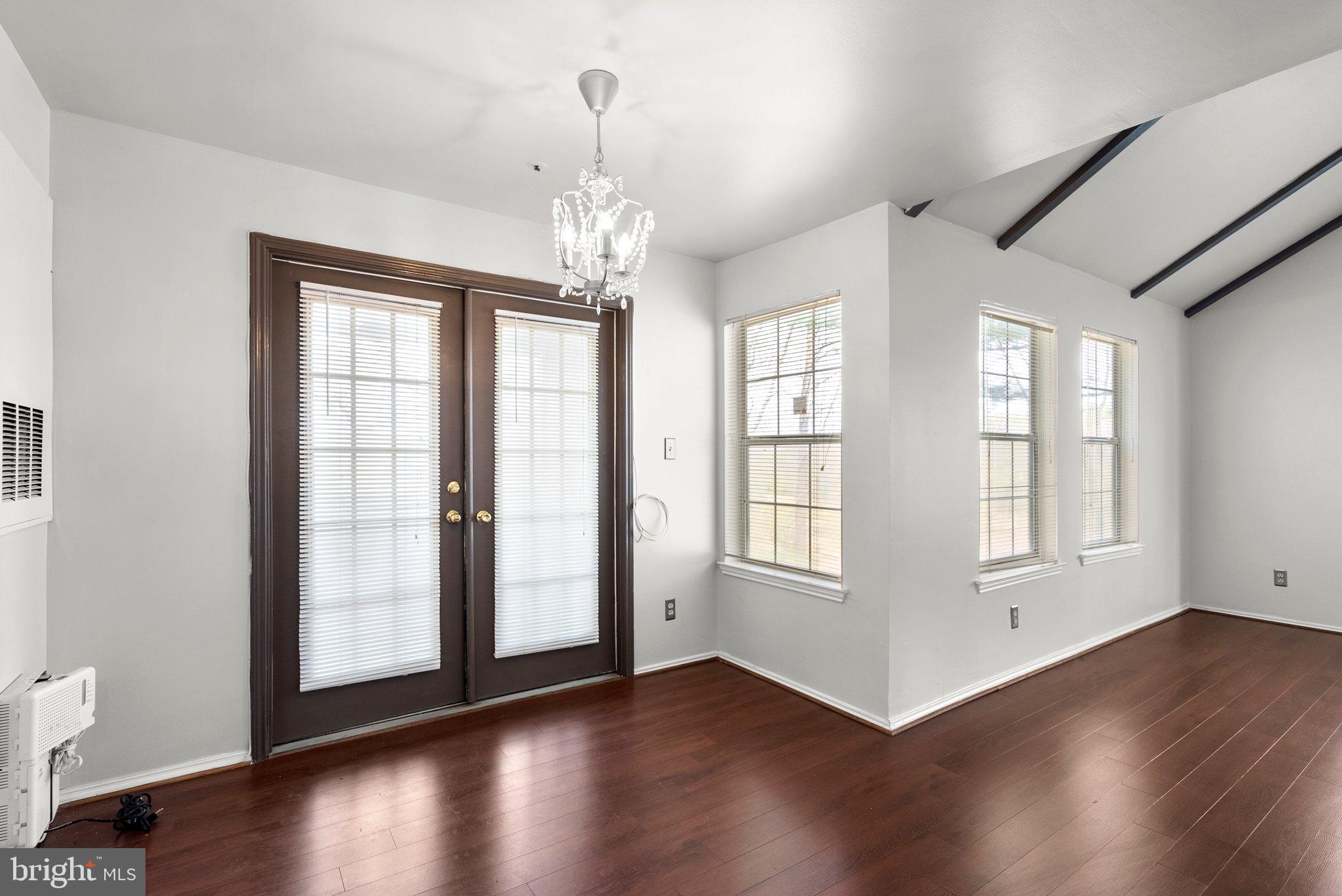 LORDS LANDING - Residential