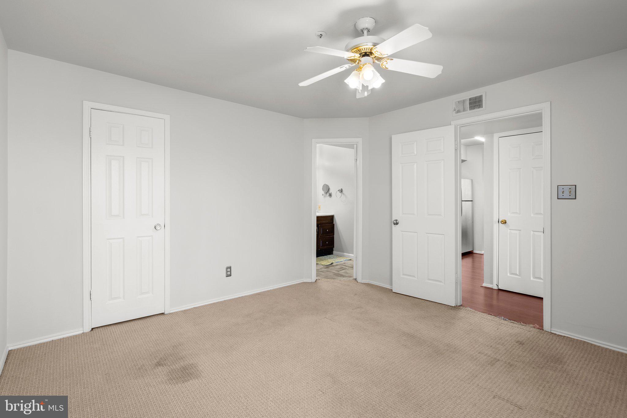 LORDS LANDING - Residential