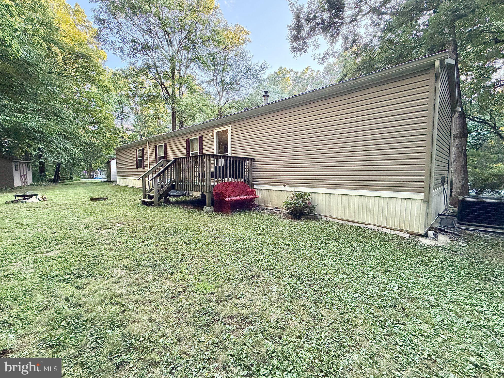 21 ROCKY LANE