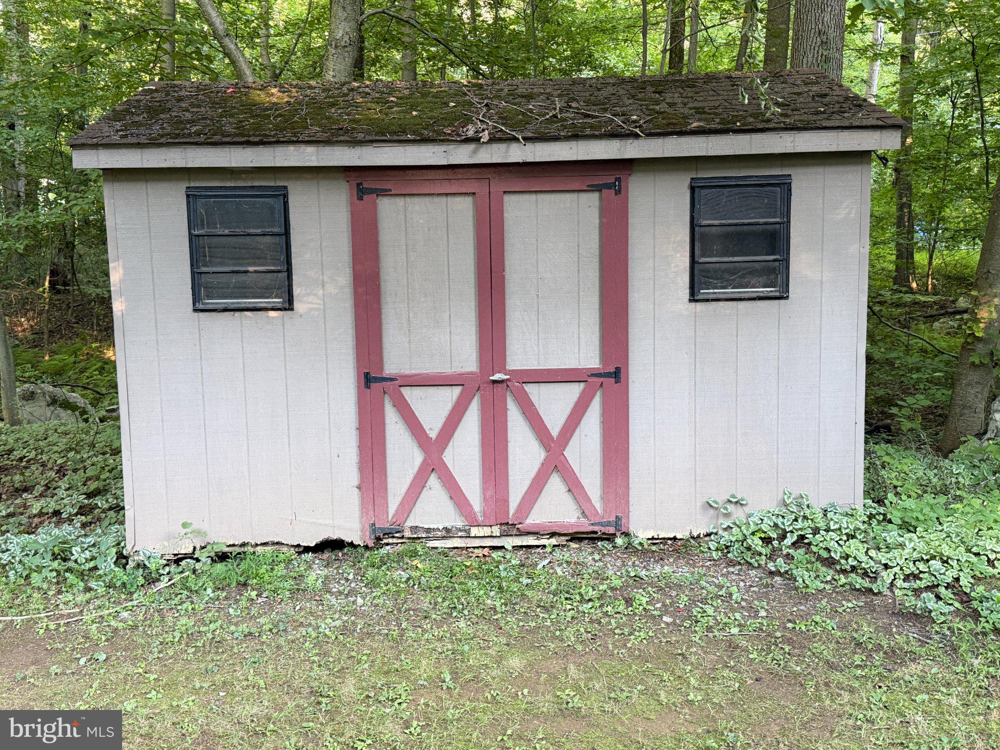 21 ROCKY LANE