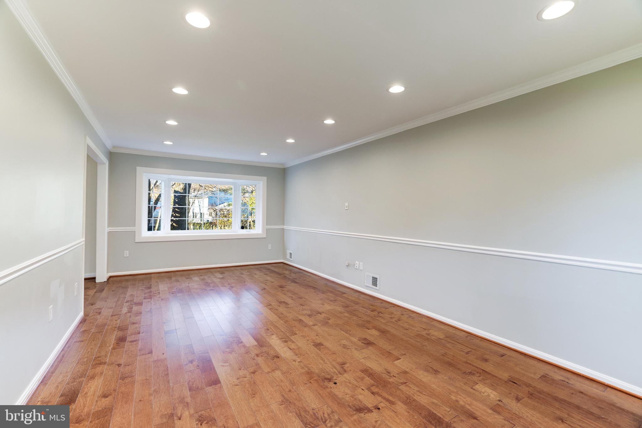 STRATTON WOODS - Residential