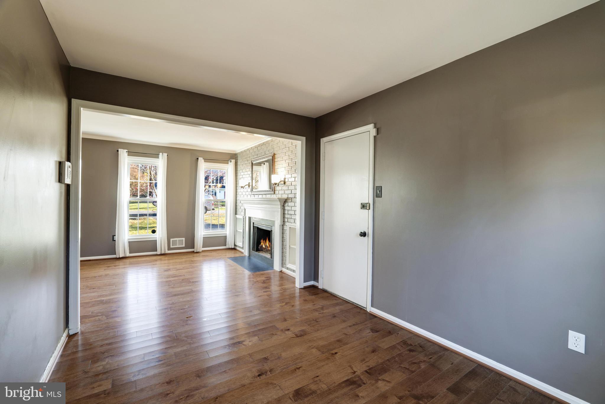 STRATTON WOODS - Residential