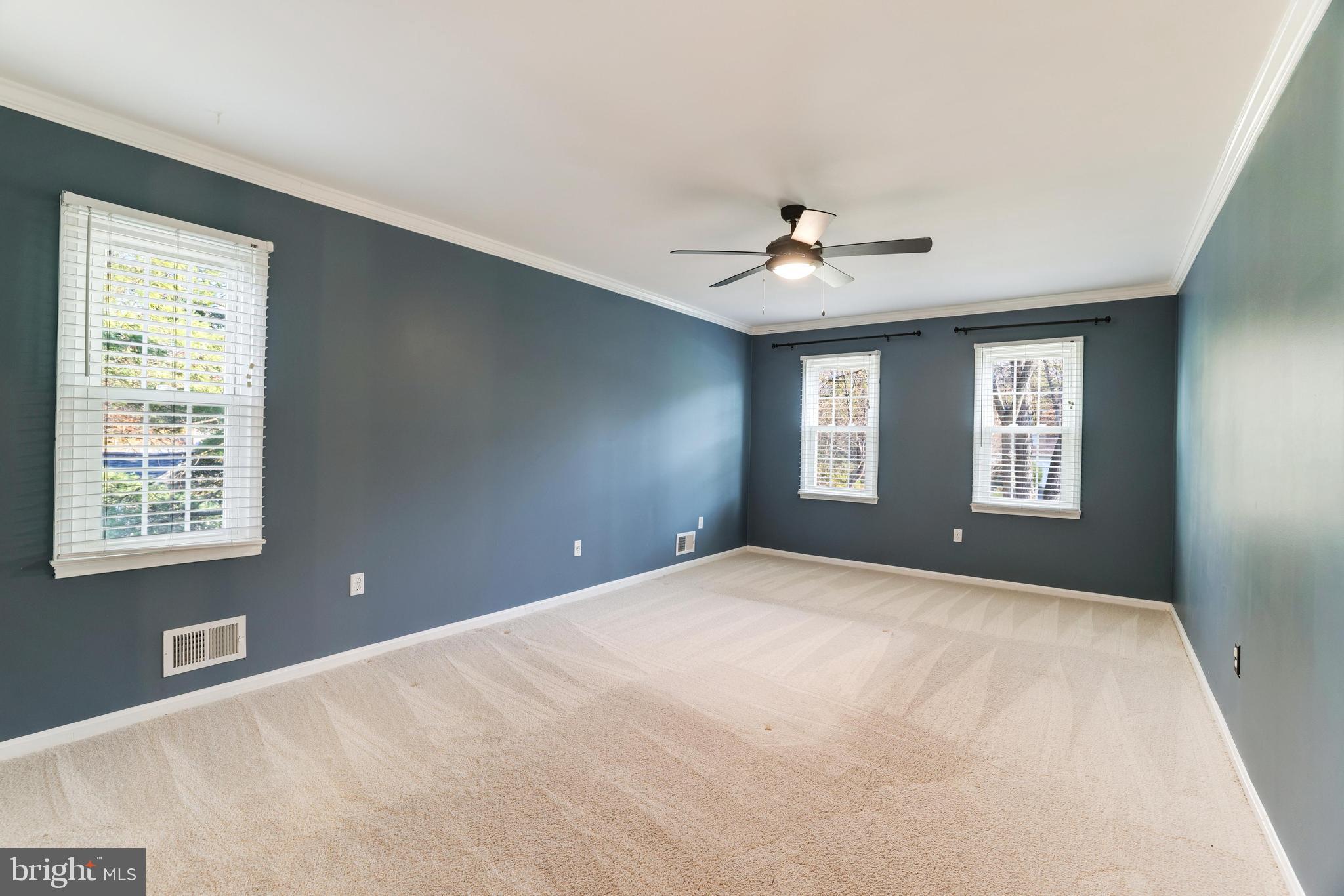 STRATTON WOODS - Residential