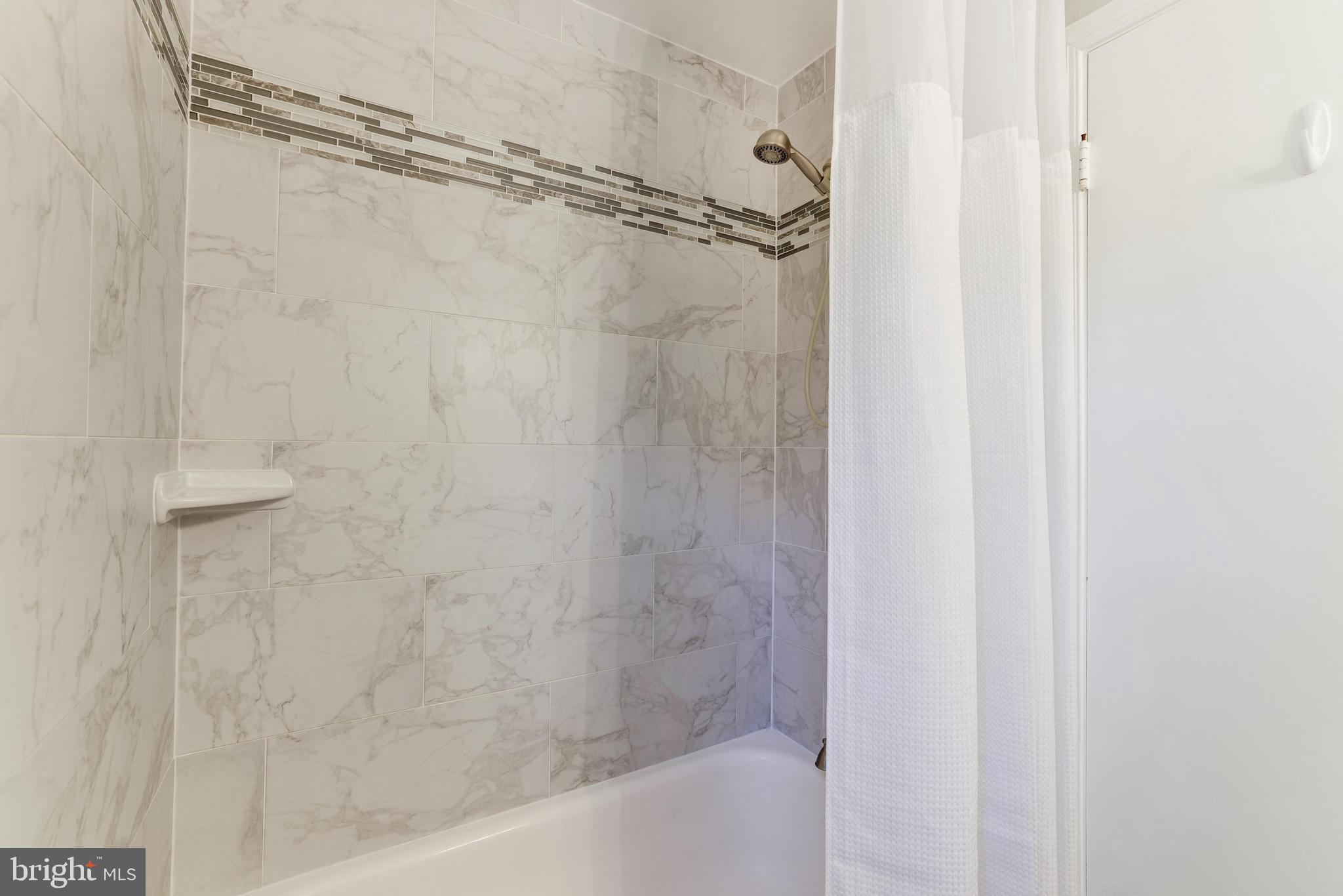 STRATTON WOODS - Residential