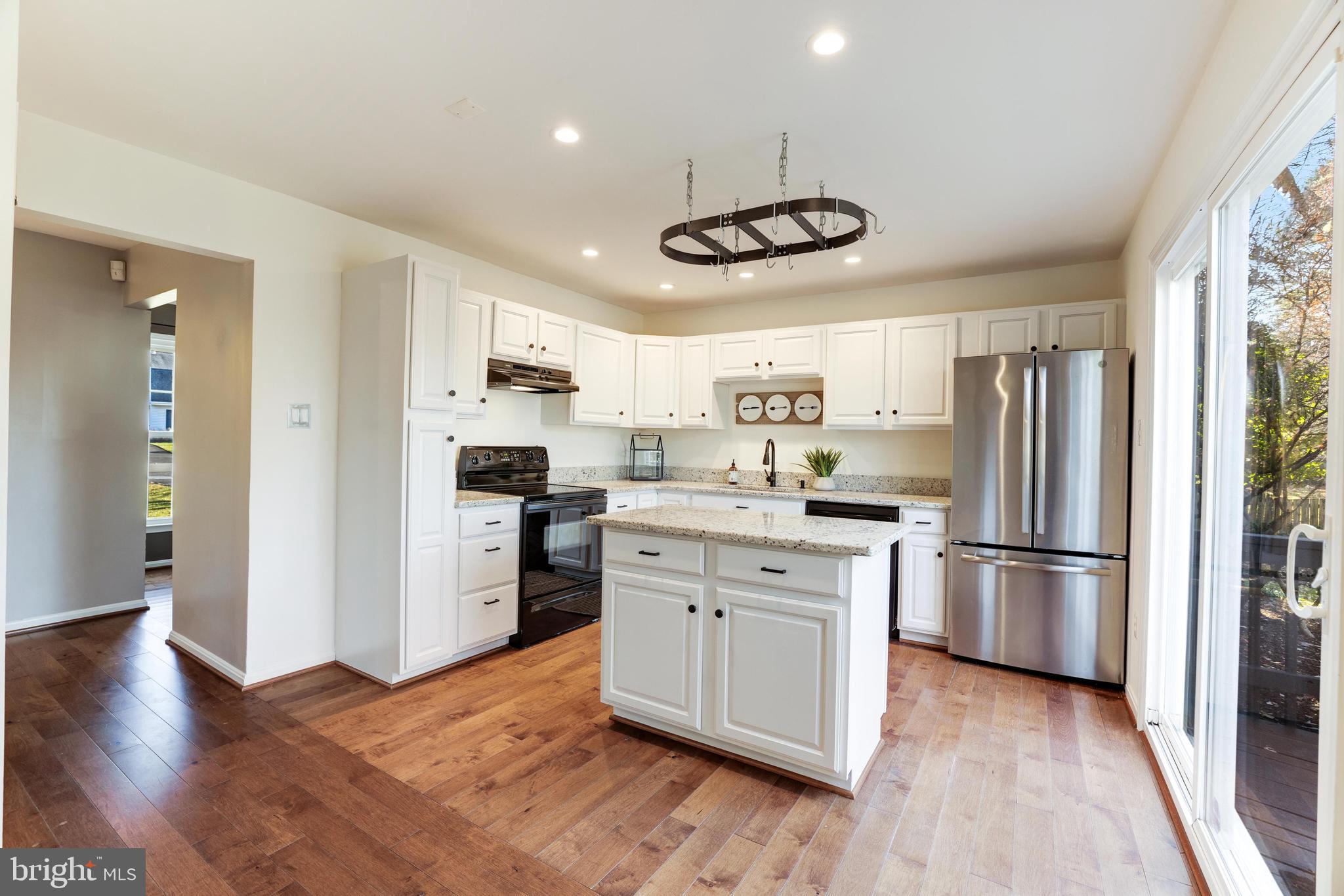 STRATTON WOODS - Residential