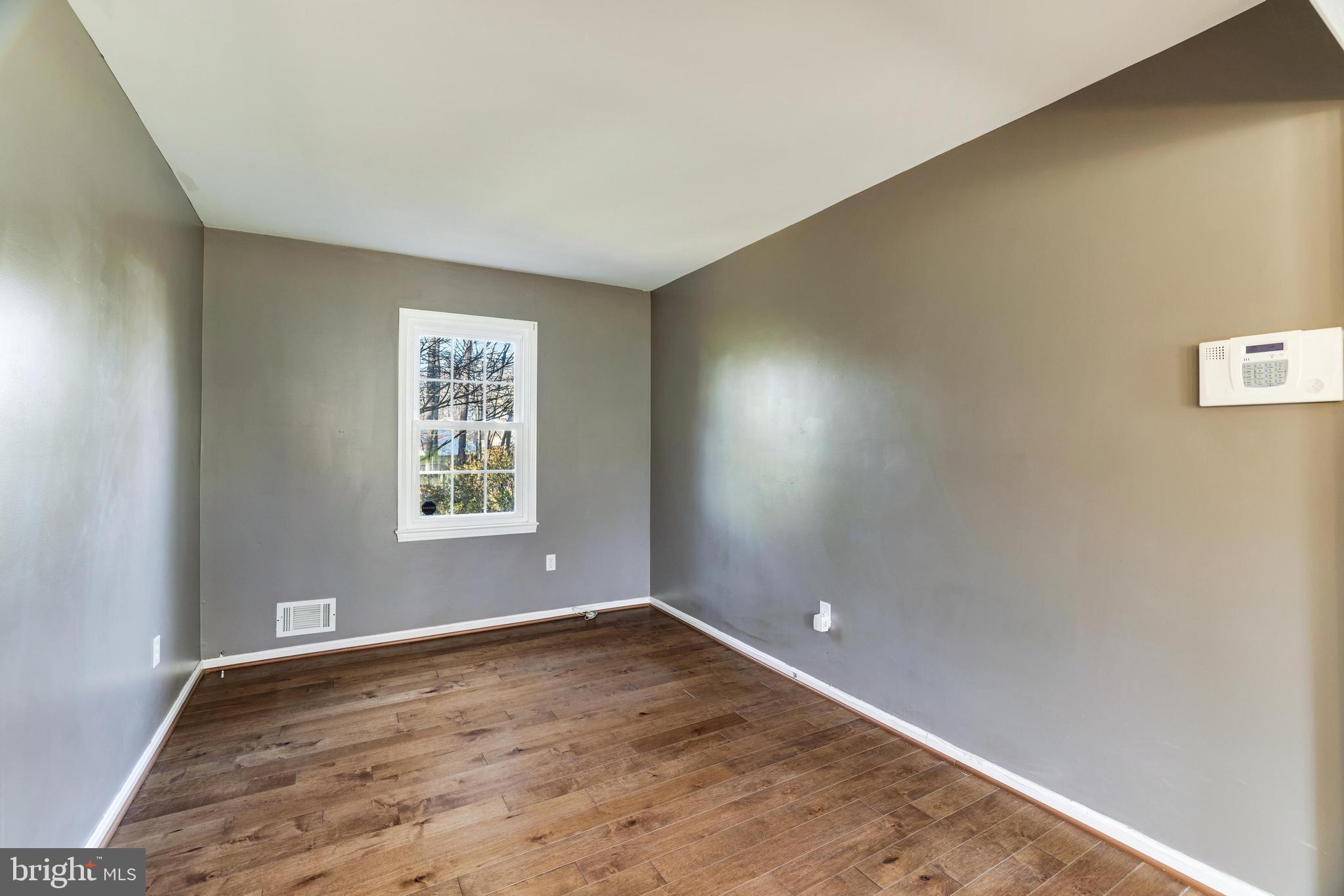 STRATTON WOODS - Residential