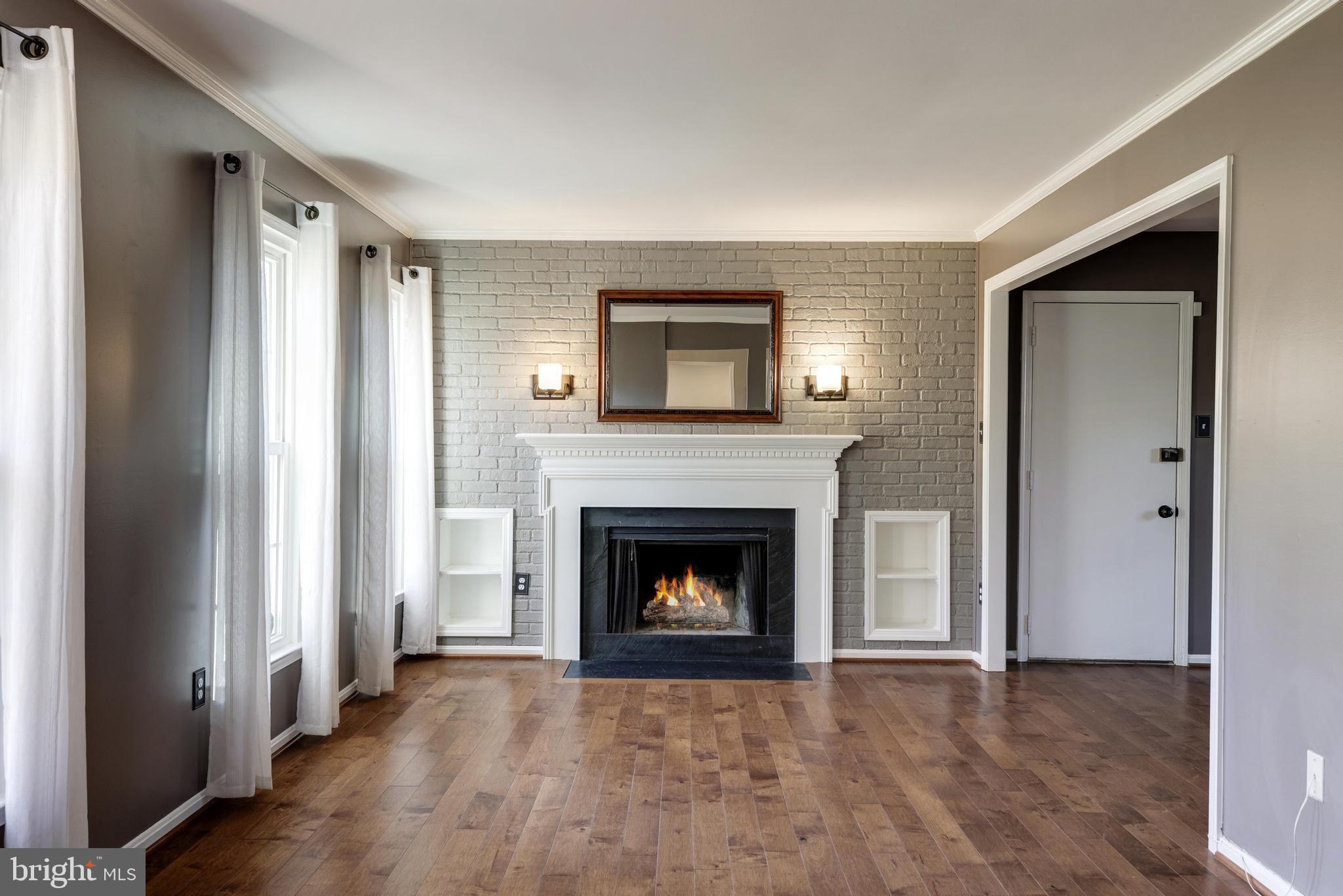 STRATTON WOODS - Residential