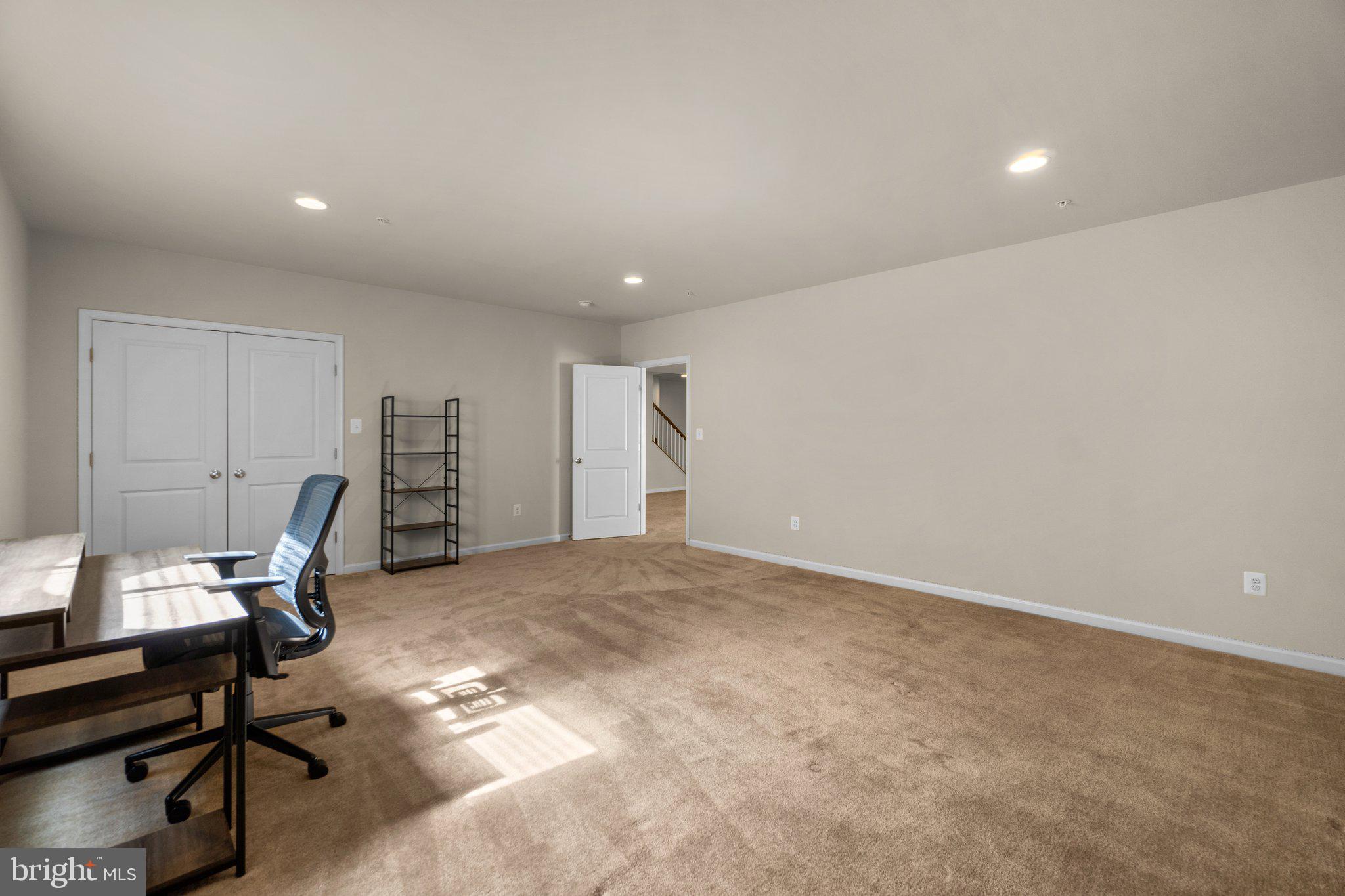 LANDSDALE - Residential