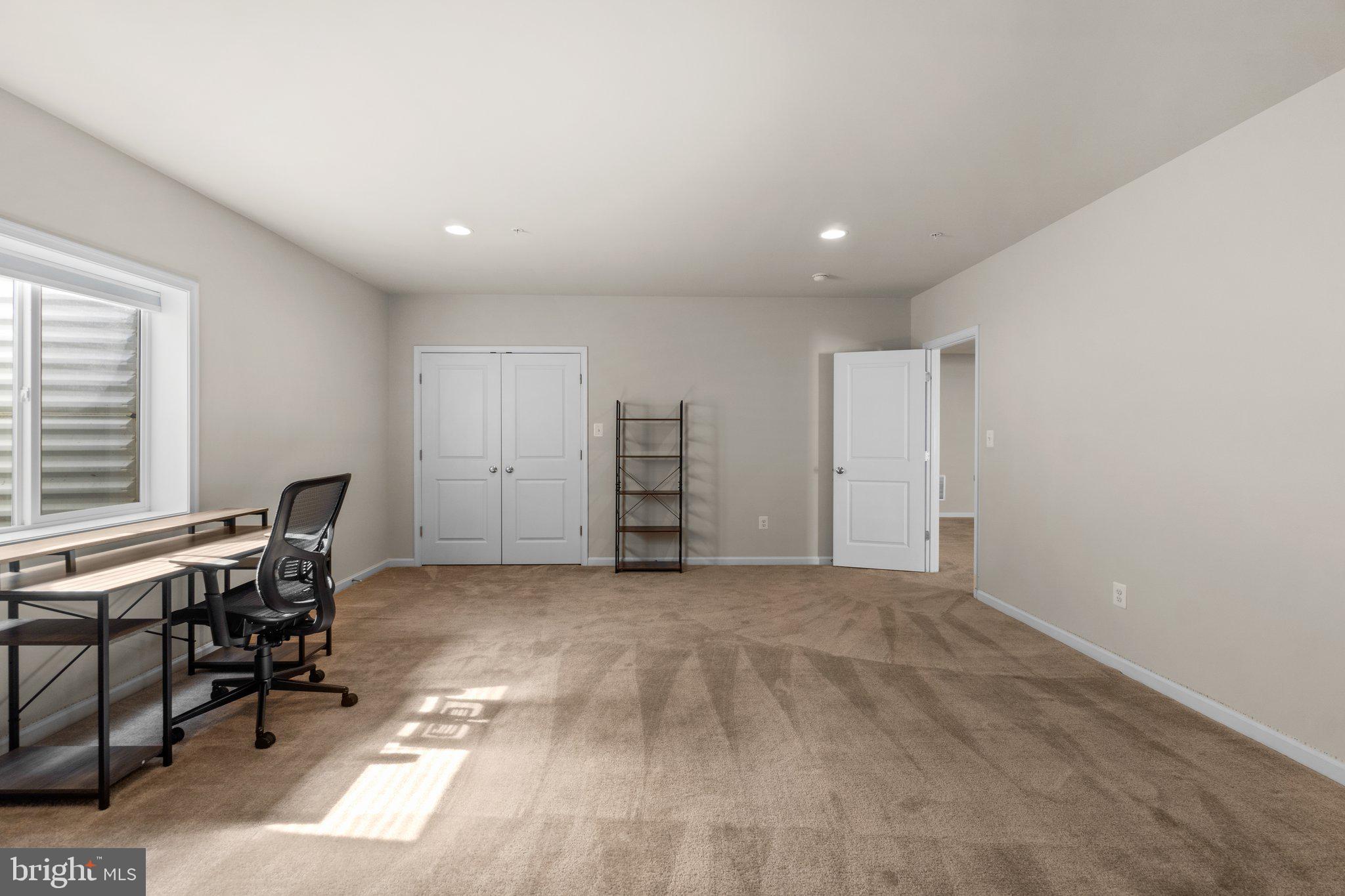 LANDSDALE - Residential