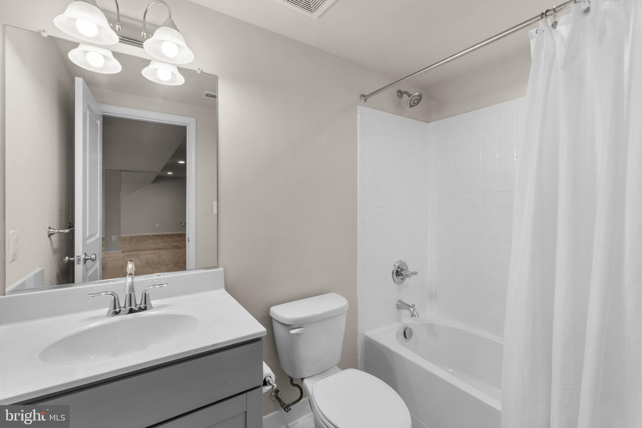 LANDSDALE - Residential