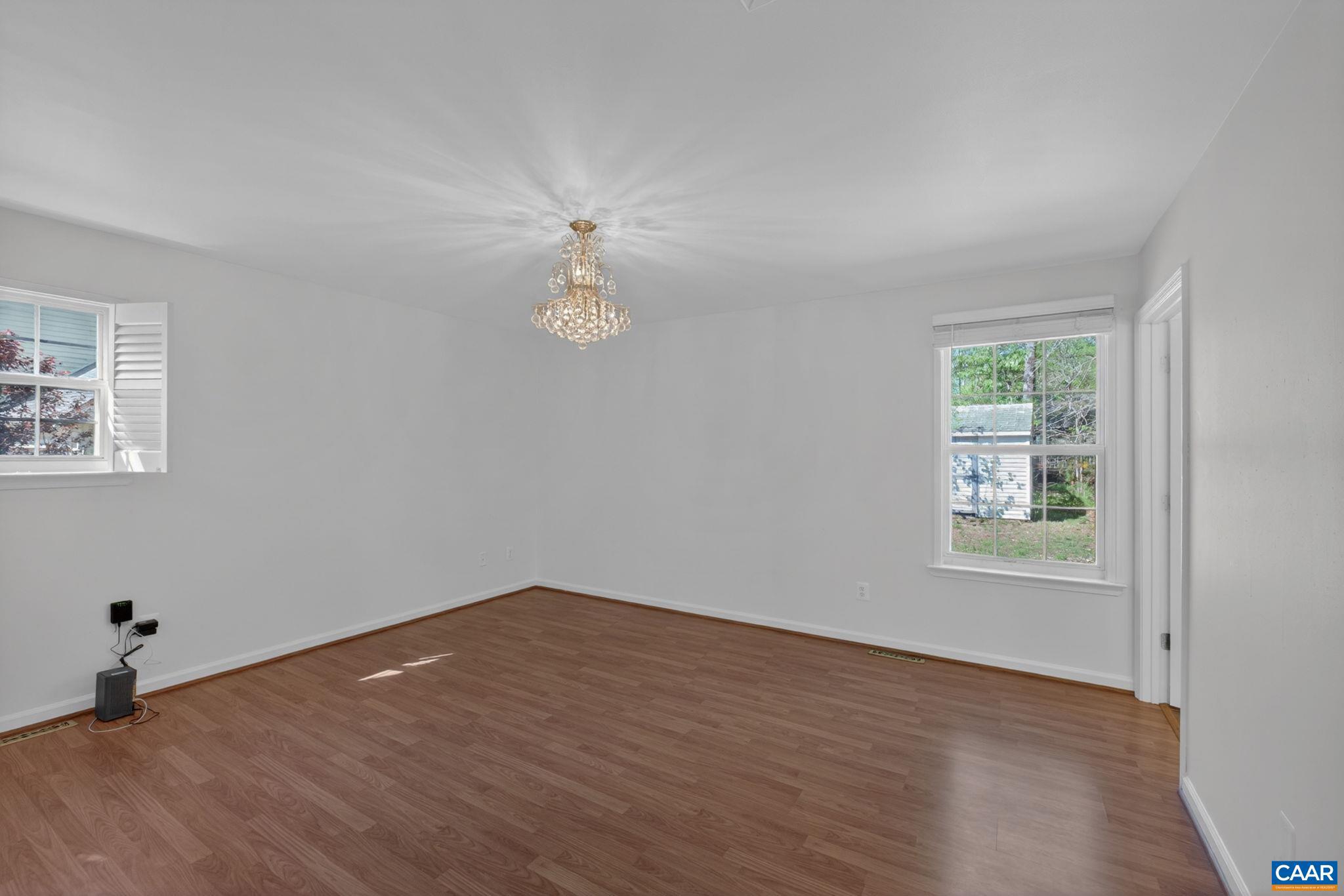 LAKE MONTICELLO - Residential