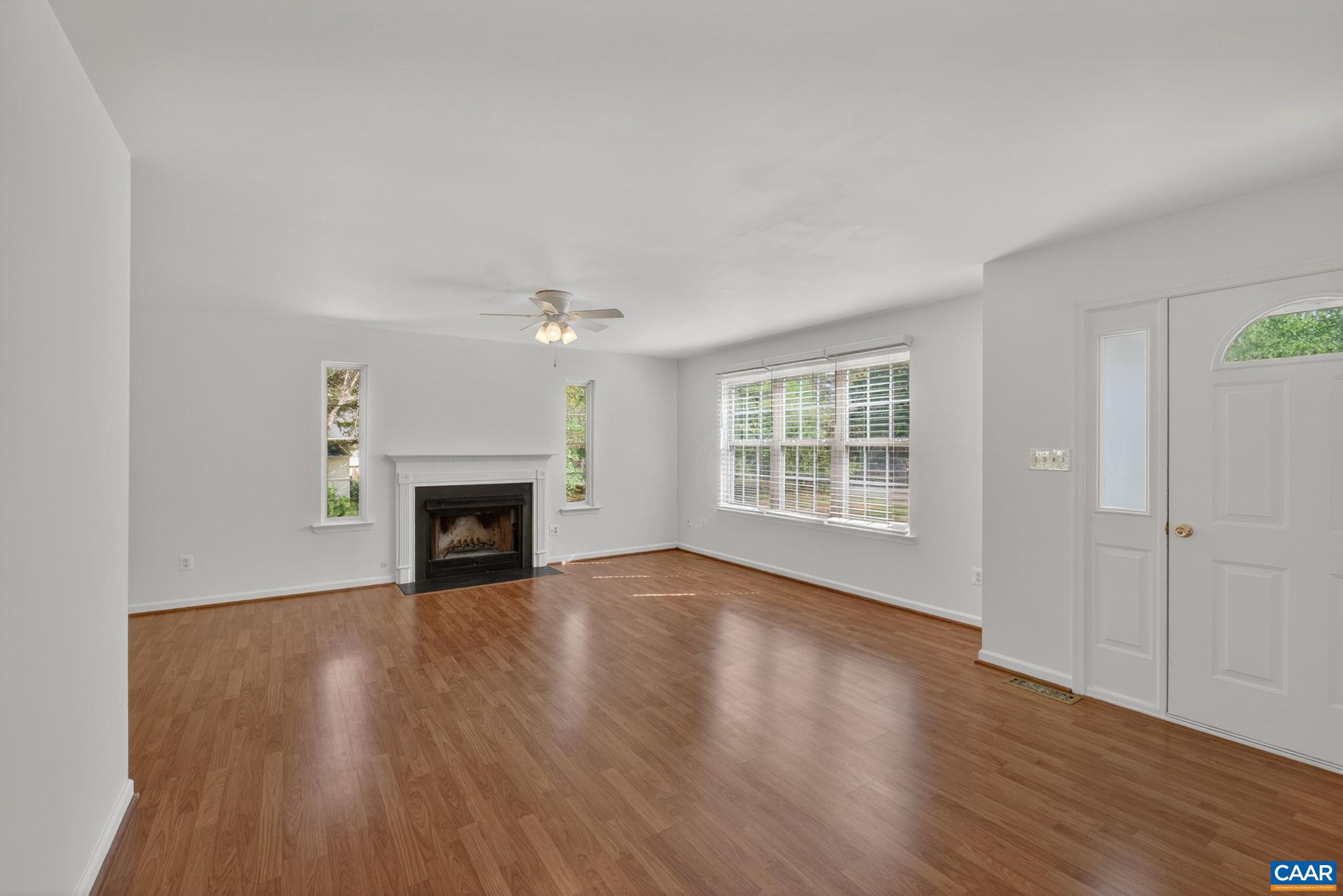 LAKE MONTICELLO - Residential