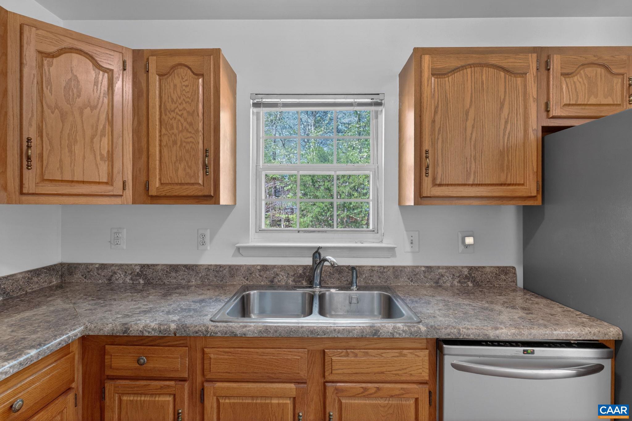 LAKE MONTICELLO - Residential