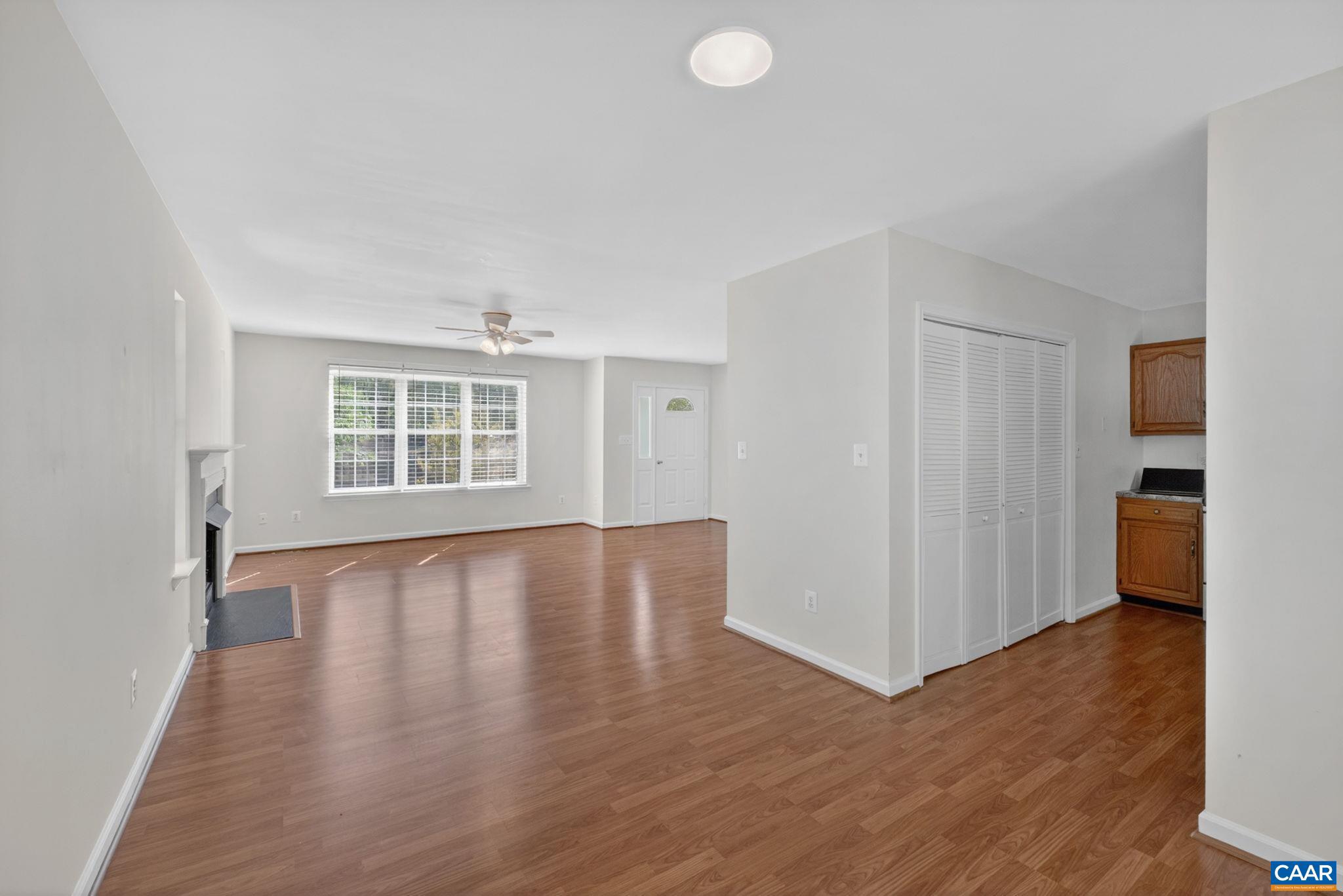 LAKE MONTICELLO - Residential