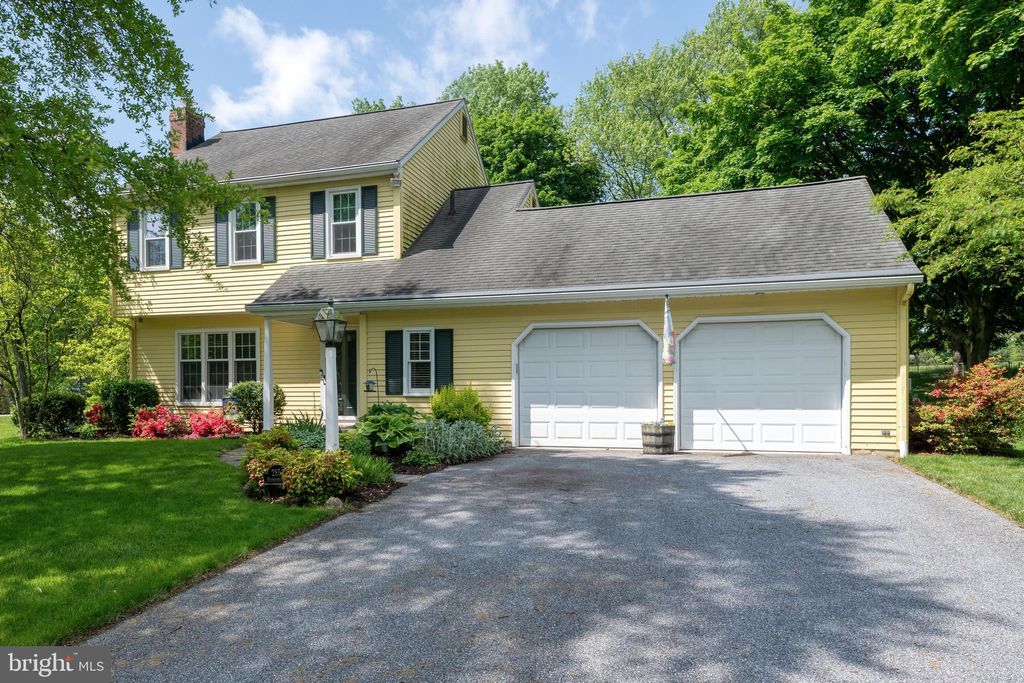 Photo of 2850 Michener Drive, Lancaster, PA 17601 (MLS # PALA2050936)