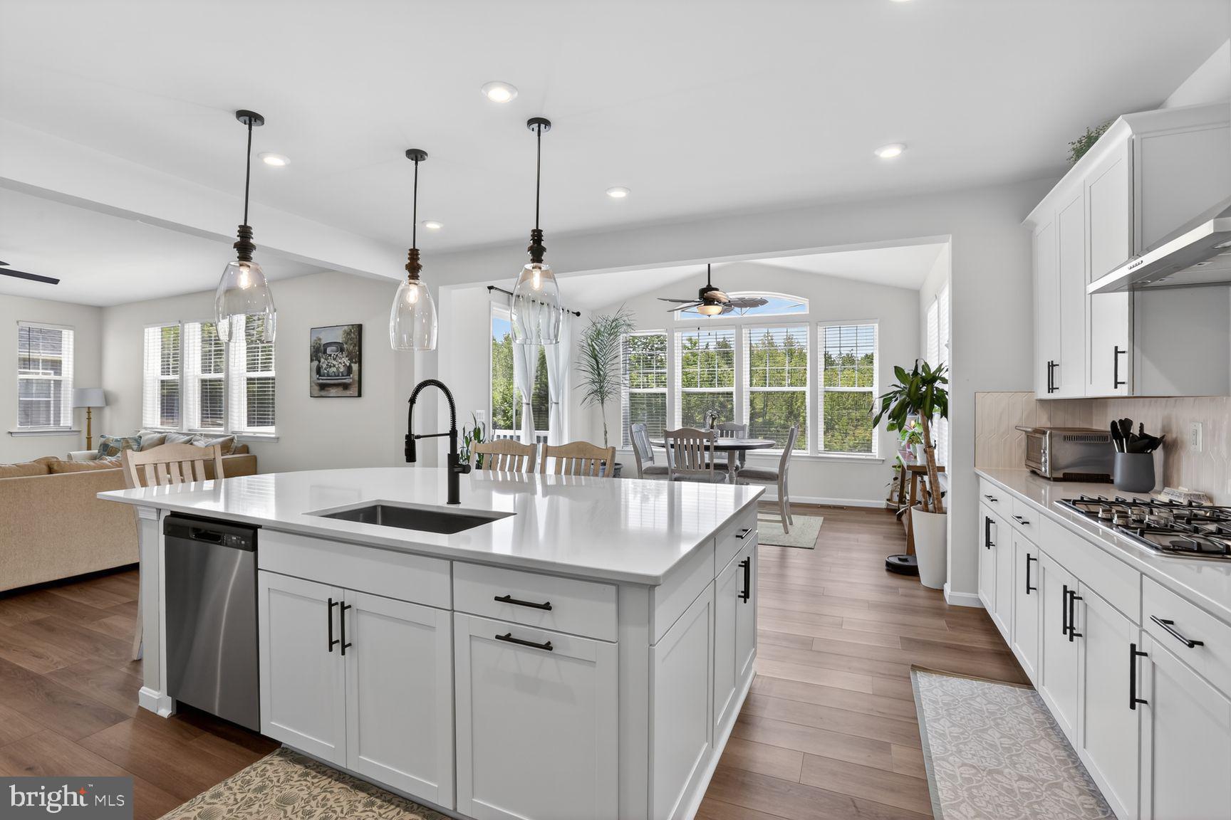 8509 FLEETWOOD DRIVE