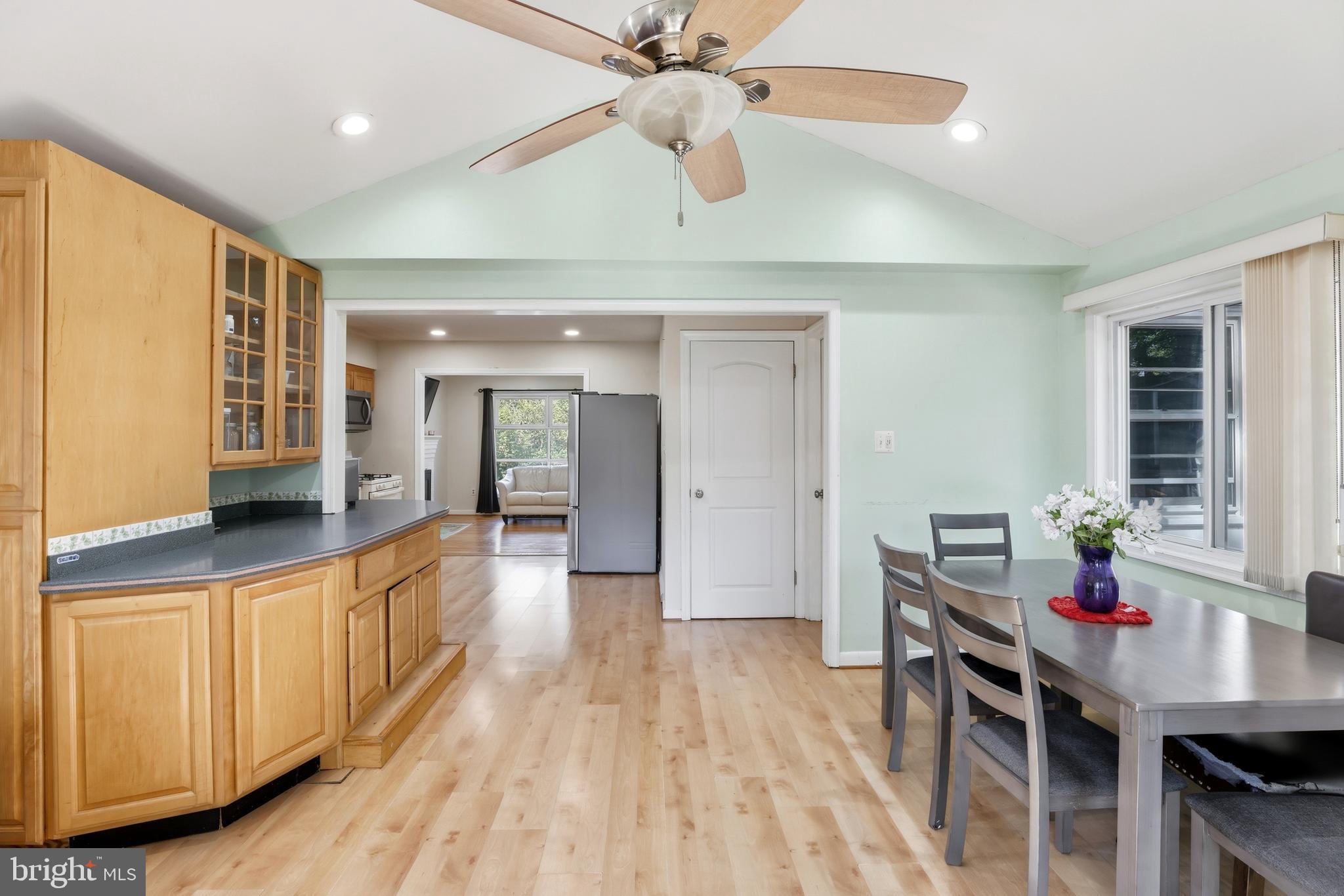 WEST LAUREL ACRES - Residential