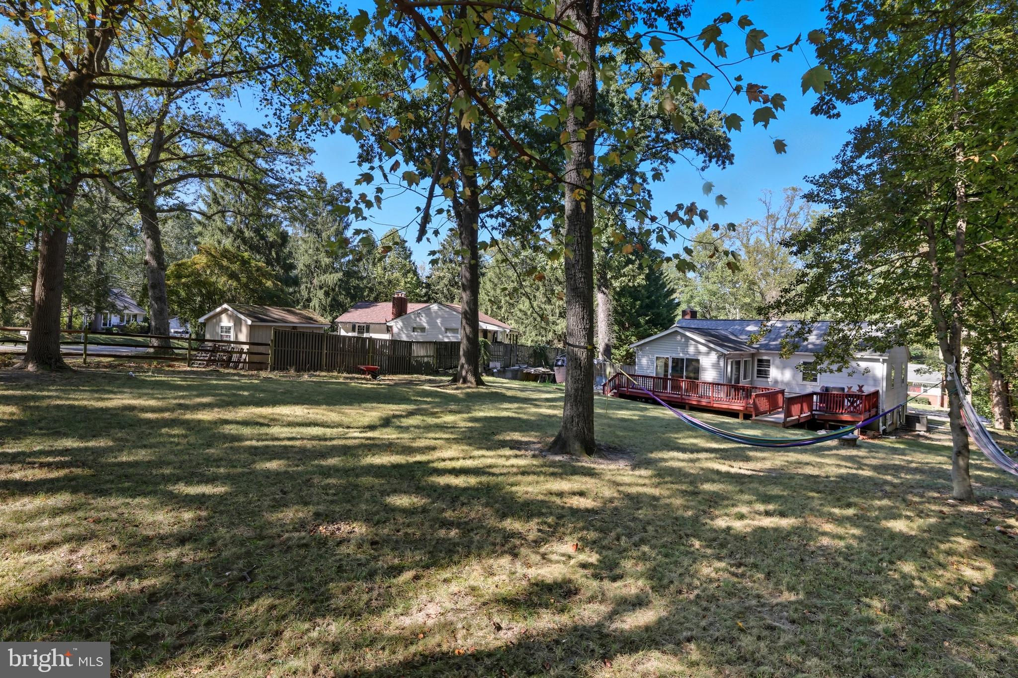 WEST LAUREL ACRES - Residential