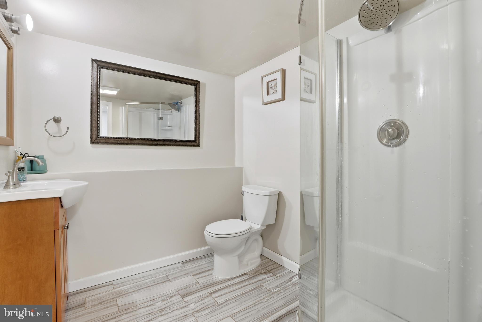 WEST LAUREL ACRES - Residential