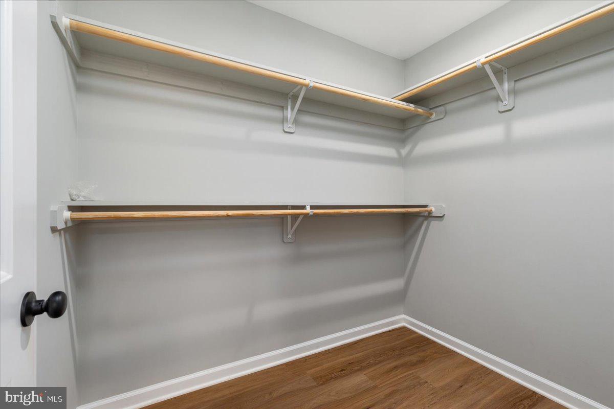 SHEN FARMS MT LAKE - Residential