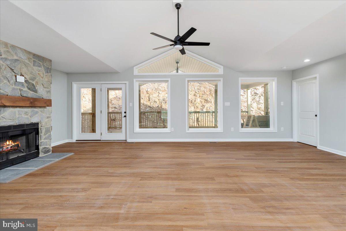 SHEN FARMS MT LAKE - Residential