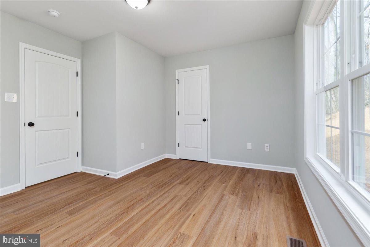 SHEN FARMS MT LAKE - Residential