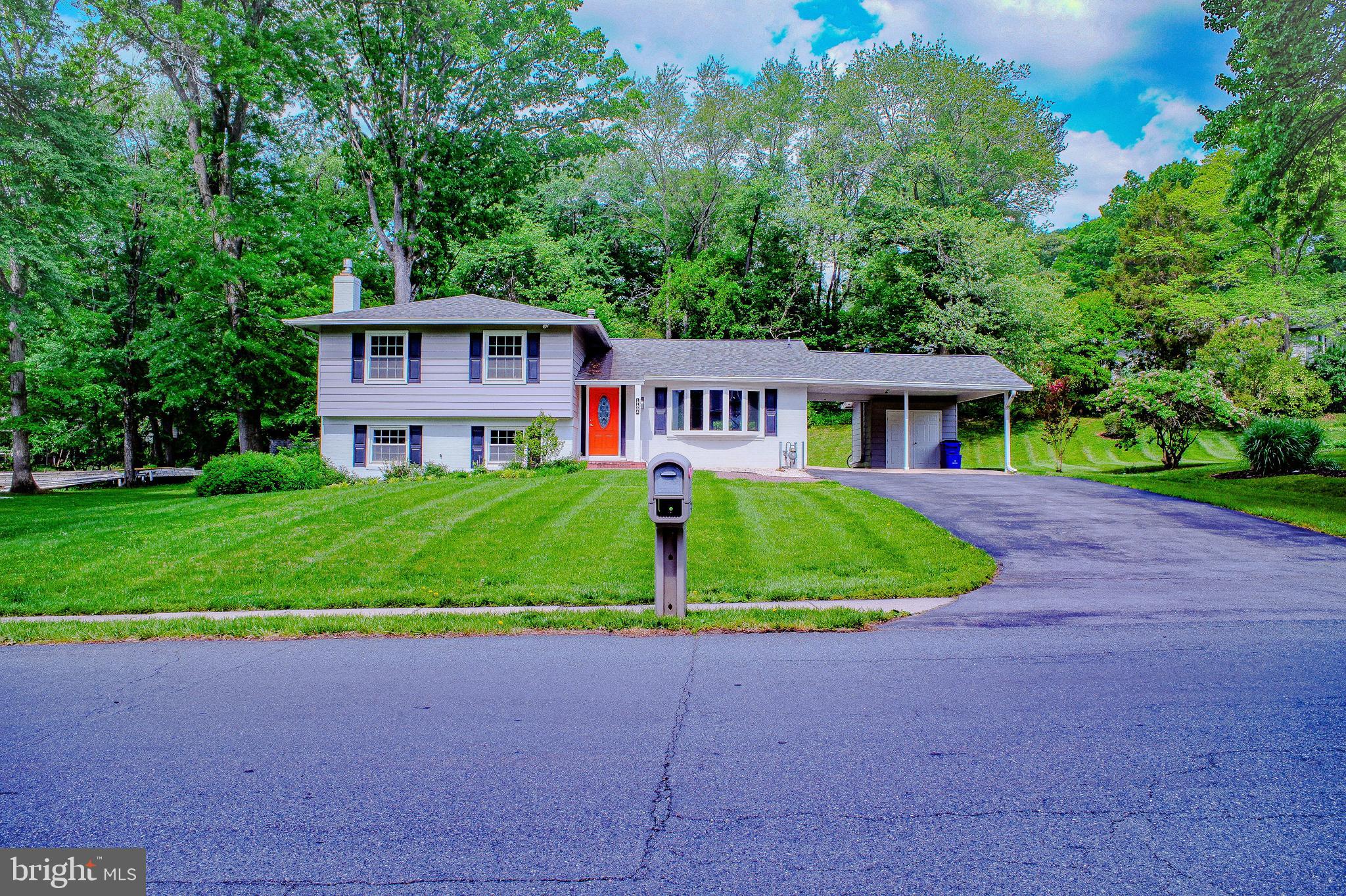 MILL CREEK TOWNE - Residential