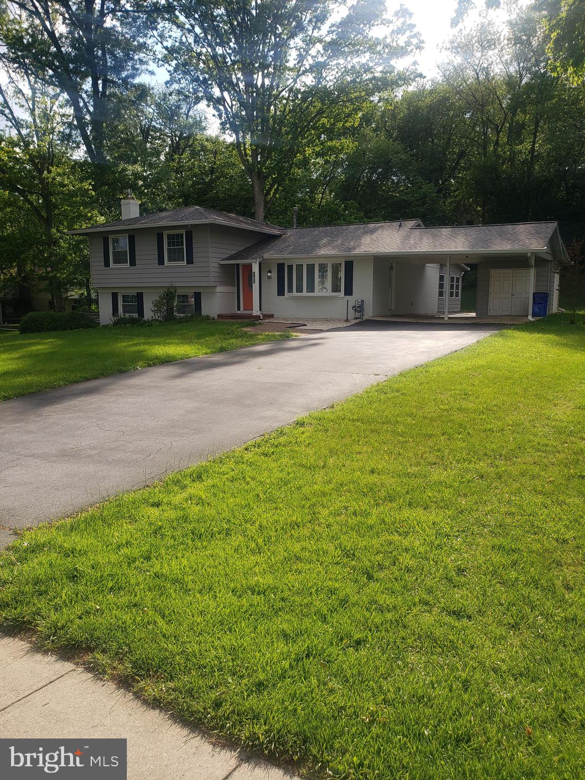 MILL CREEK TOWNE - Residential