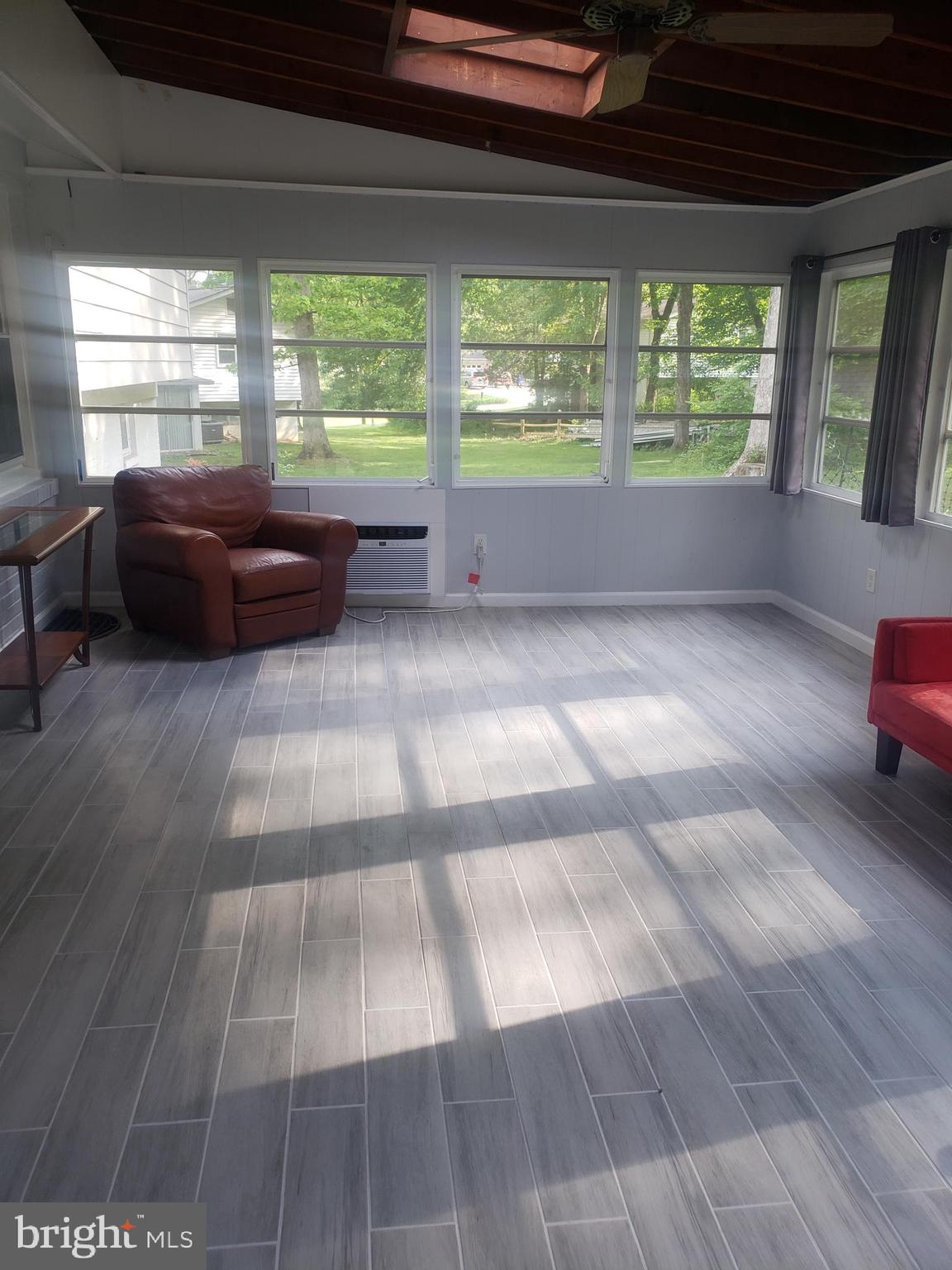 MILL CREEK TOWNE - Residential